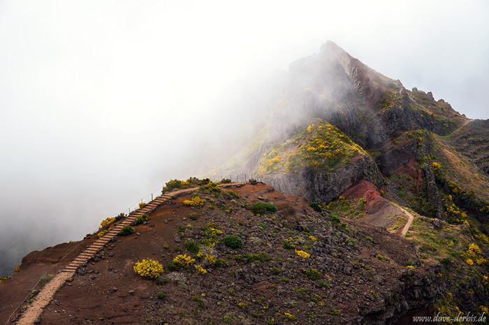 mountains, path, trail, fog, ridge, steep, rugged, peak, madeira, 2024, photo